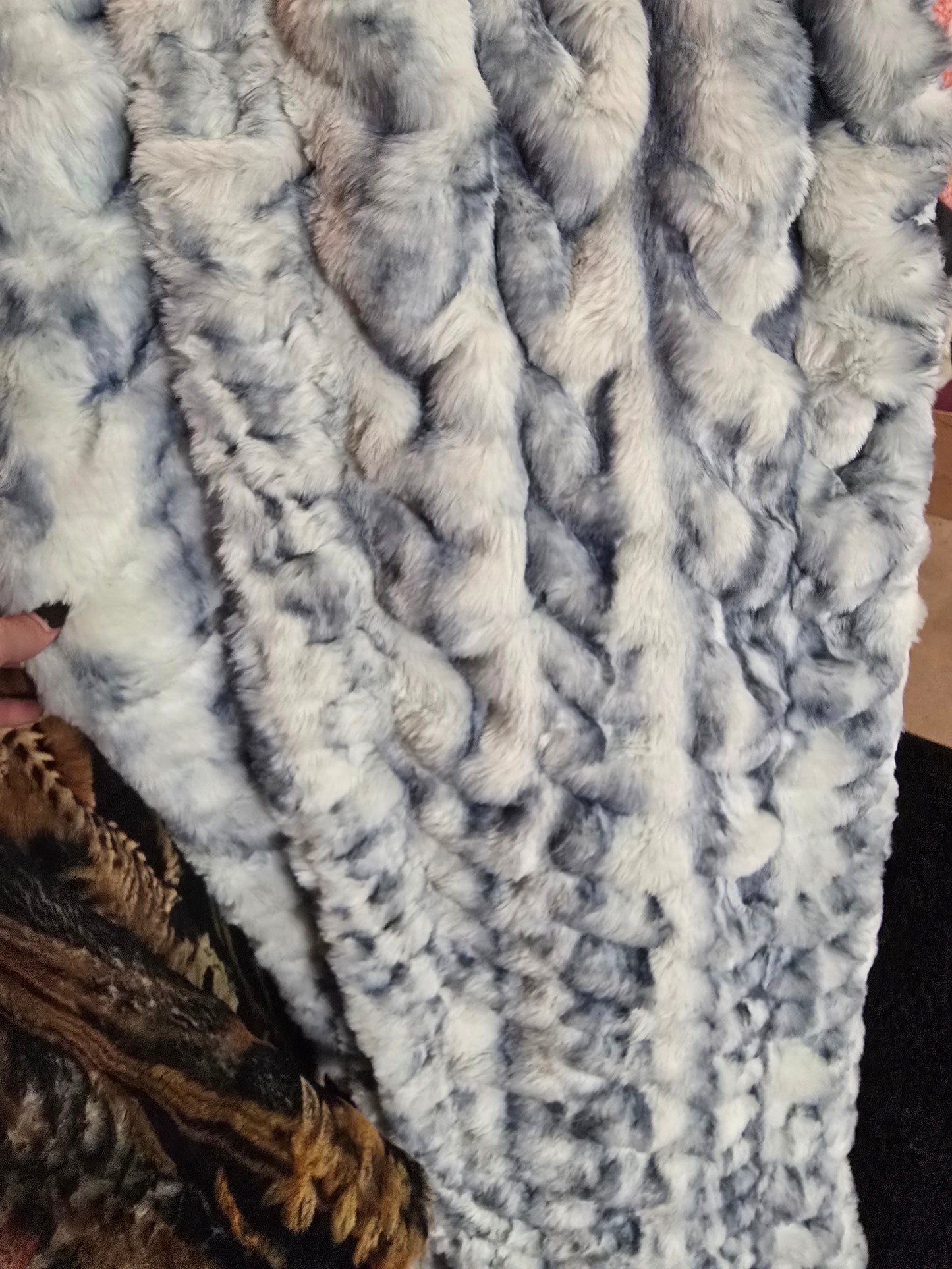 60x90 Nightfall Enzo Milan (Sewn by Shannon Fabrics)
