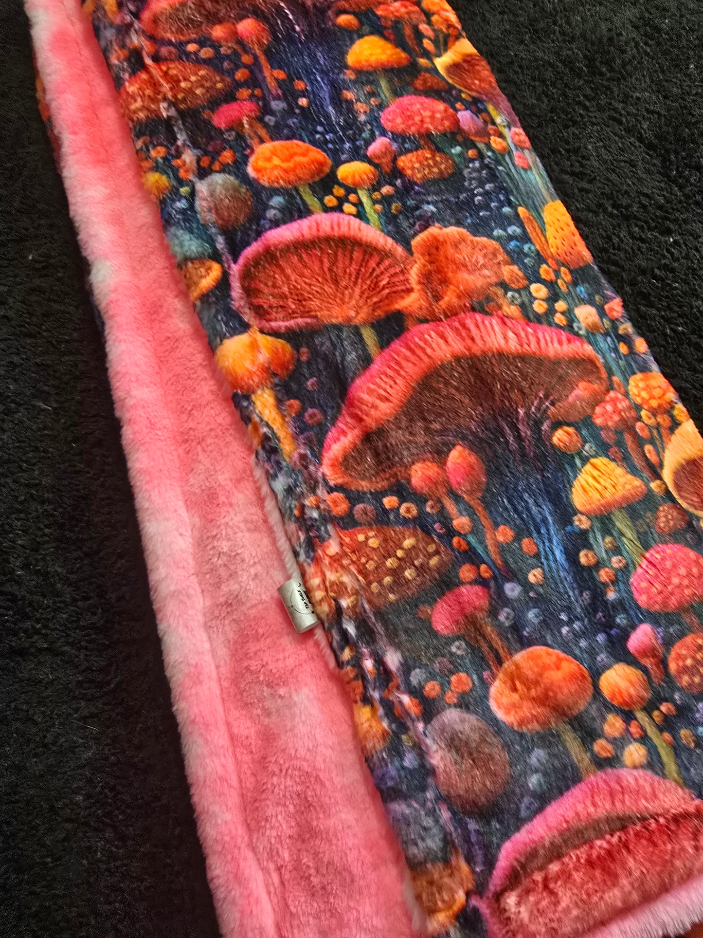 60x90 Neon Pink Tonal Printed Trippy Mushrooms / Neon Pink Tonal