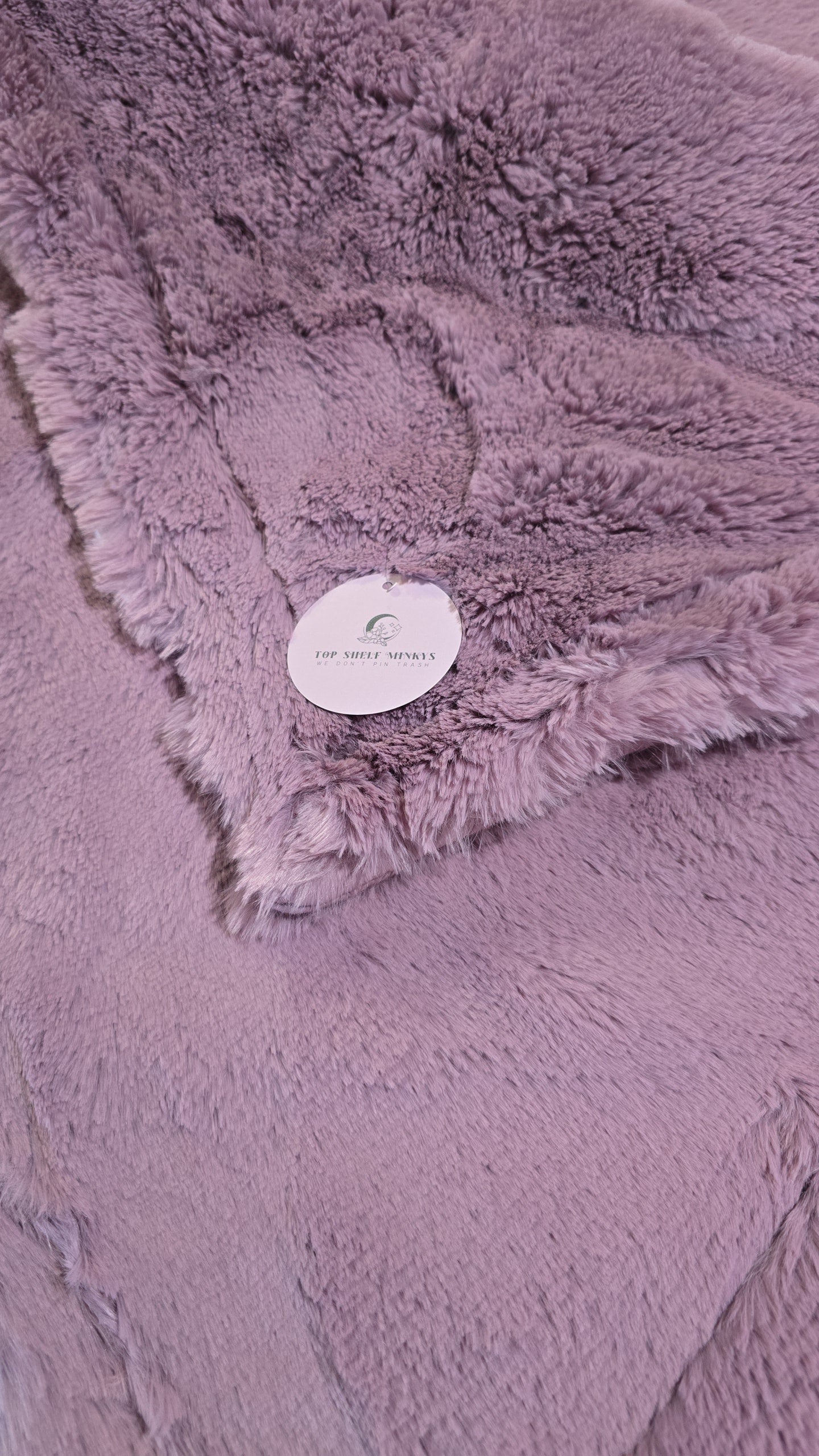 Double Sided Dewberry Mega Whispy 60x90