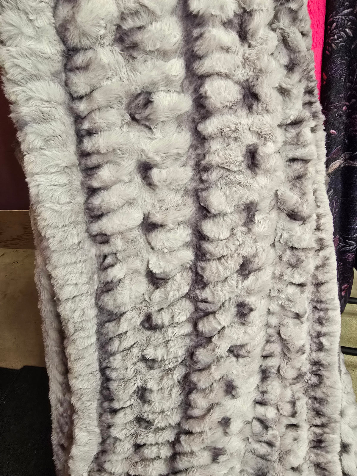 60x90 premade sugarplum luca Milan (sewn by Shannon fabrics)