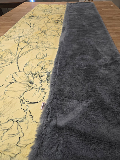 60x90 *not shedding* Double Siberian Yellow Floral / Stone.