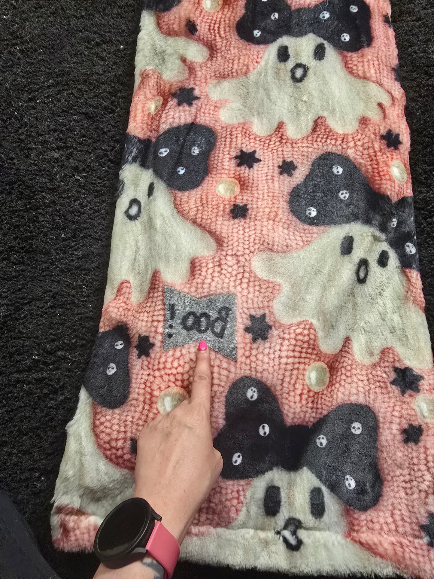 40x60 Natural Bunny Printed Ghosts (misfit because I forgot to mirror the print and it says !OOB instead of BOO! Unless you use it in the mirror LOL